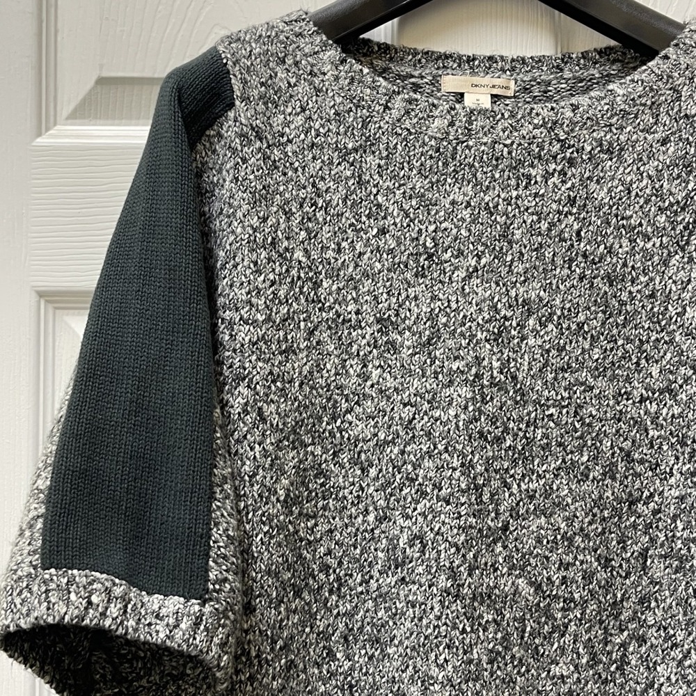 DKNY‎ Jeans Women's Medium Cropped Cocoon Textured Marled Sweater Doman Sleeved